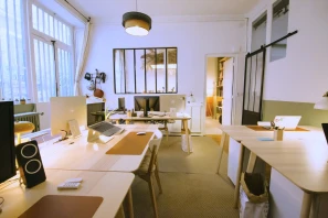 Espace indépendant - 75010 - 18 postes - 8280€