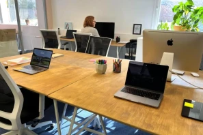 Bureau privé - 13006 - 6 postes - 1740€