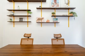 Bureau privé - 13006 - 8 postes - 1990€