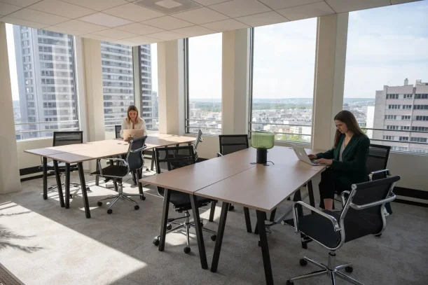 Bureau privé - 92800 - 2 postes - 1200€