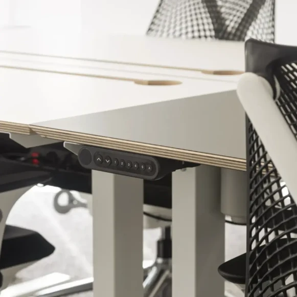 Bureau privé 30 m² 10 postes Location bureau Rue de Montholon Paris 75009 - photo 6