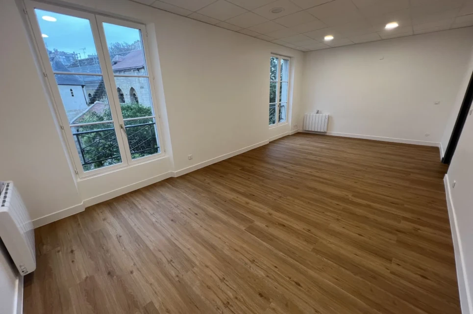 Hiptown - Saint Michel