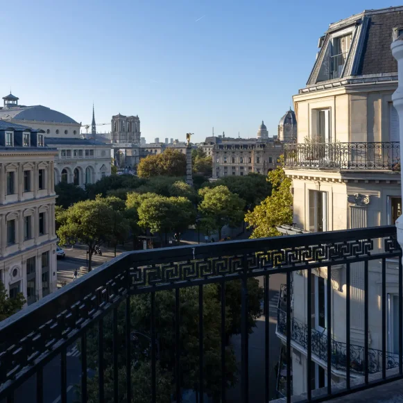 Bureau privé 10 m² 3 postes Location bureau Rue Jean Lantier Paris 75001 - photo 3