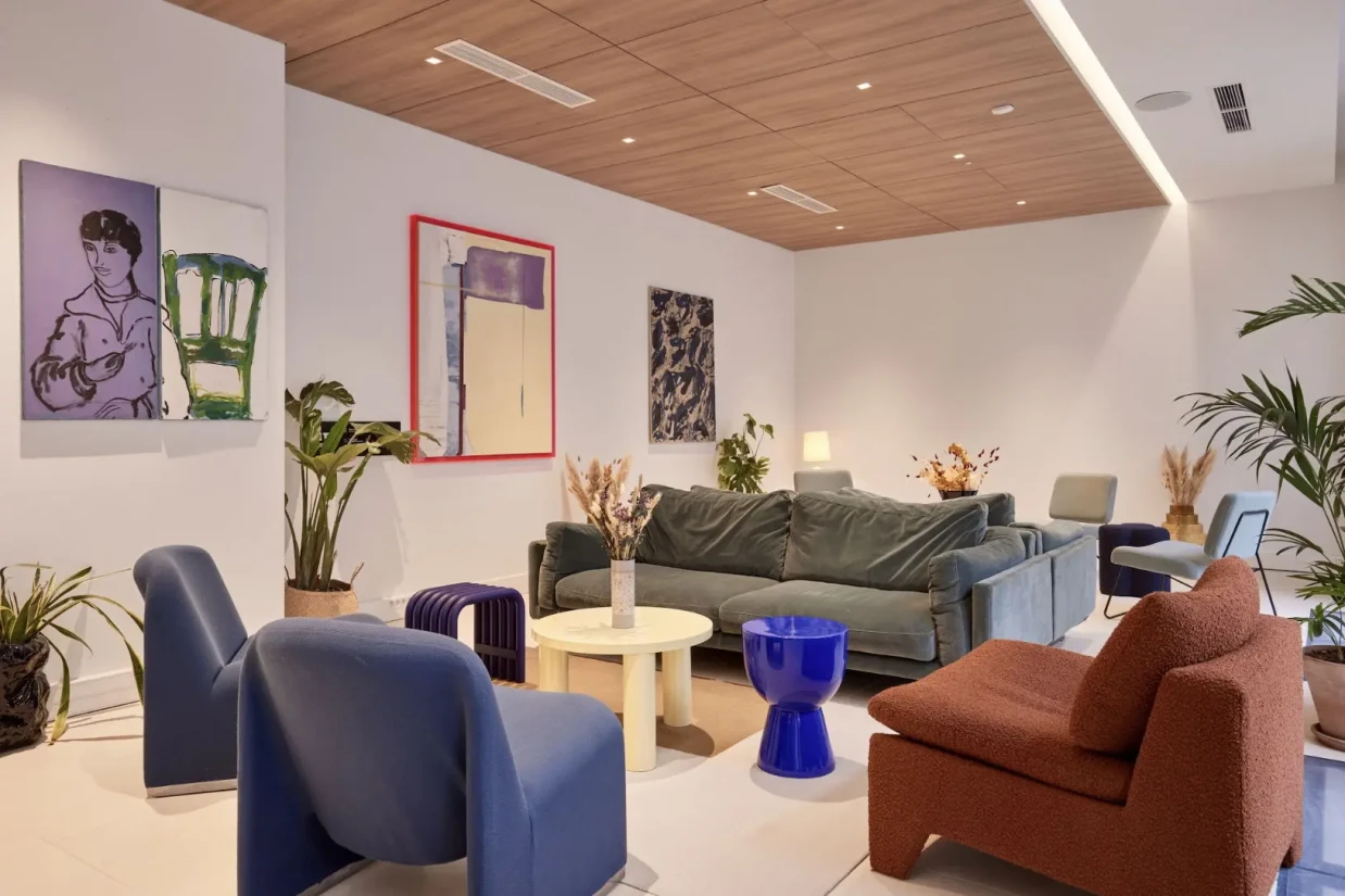 Bureau privé - 75008 - 7 postes - 4620€