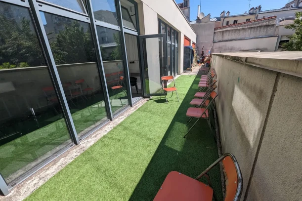 Espace indépendant - 75019 - 40 postes - 5800€