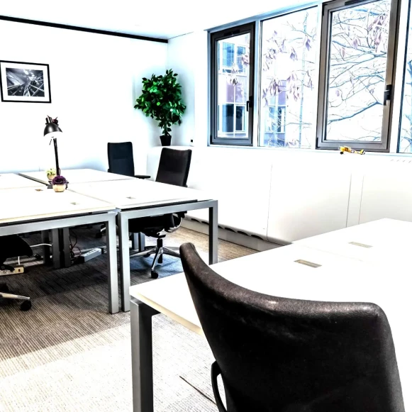 Bureau privé 22 m² 4 postes Coworking Rue de Rouvray Neuilly-sur-Seine 92200 - photo 12
