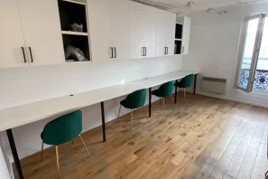 Bureau privé - 75010 - 6 postes - 1999€