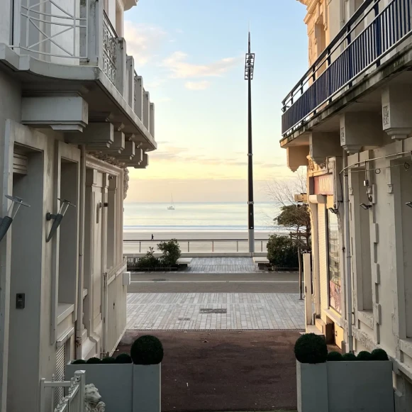 Open Space  20 postes Coworking Promenade de l'Amiral Lafargue Les Sables-d'Olonne 85100 - photo 6