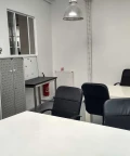 Bureau privé - 75003 - 6 postes - 2000€