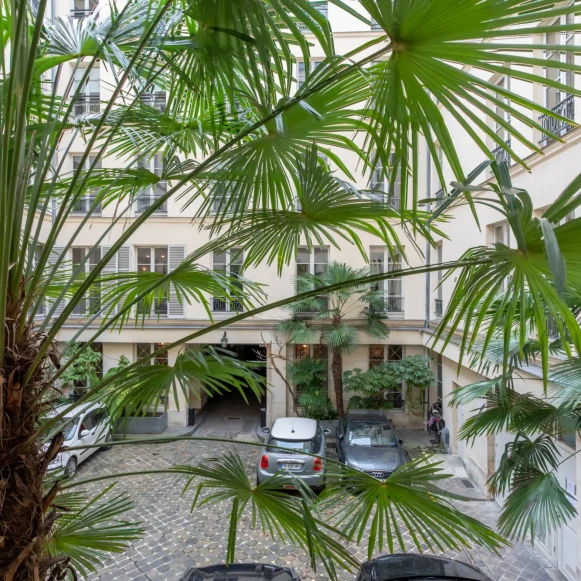 Espace indépendant 140 m² 18 postes Location bureau Rue de Provence Paris 75009 - photo 7