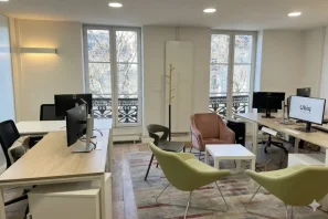 Bureau privé - 75008 - 12 postes - 3590€
