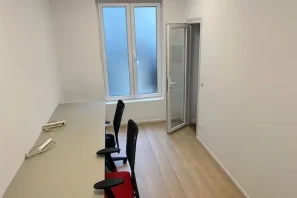 Bureau privé - 75003 - 2 postes - 570€