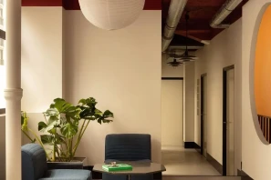 Bureau privé - 75018 - 2 postes - 790€