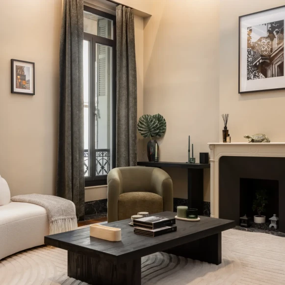 Bureau privé 103 m² 18 postes Location bureau Boulevard Périer Marseille 13008 - photo 1