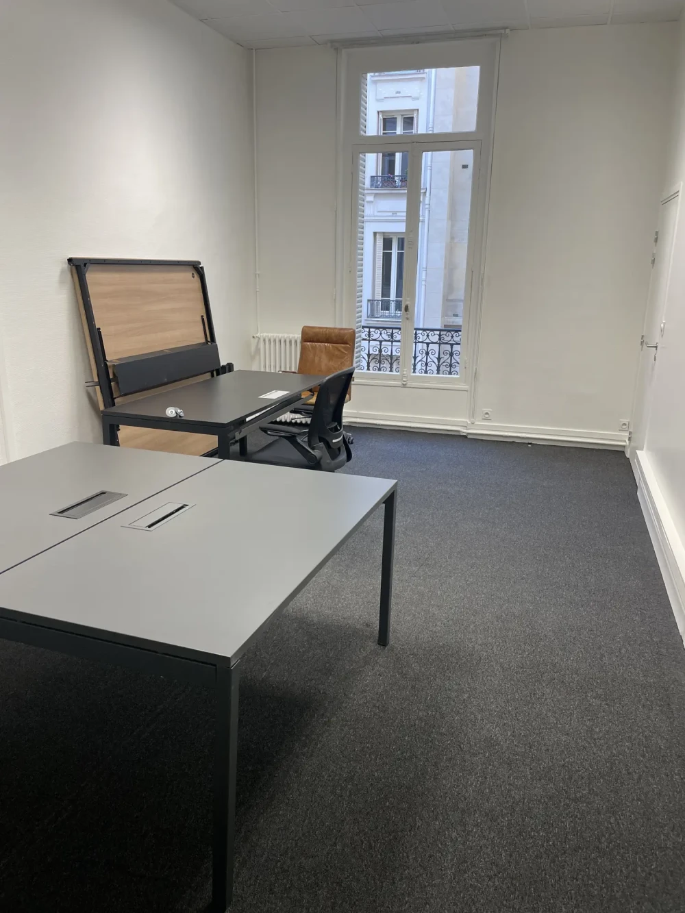 Bureau privé - 75008 - 6 postes - 2000€