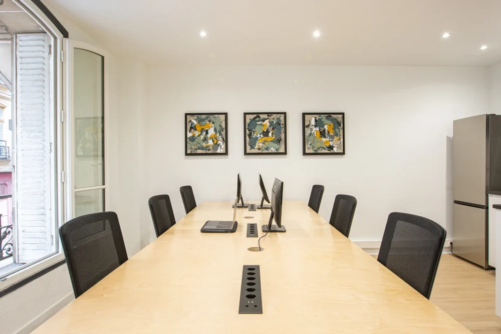 Espace indépendant - 75001 - 8 postes - 4500€