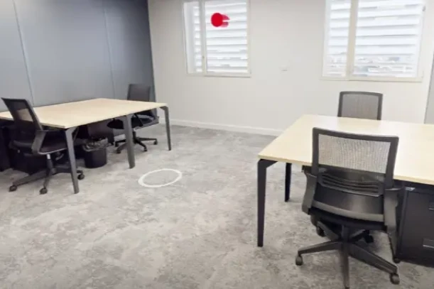 Bureau privé - 34000 - 4 postes - 1825€