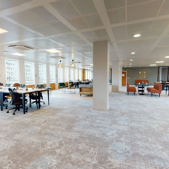 Bureau privé 8 m² 2 postes Coworking Avenue de la Grande Armée Paris 75017 - photo 3