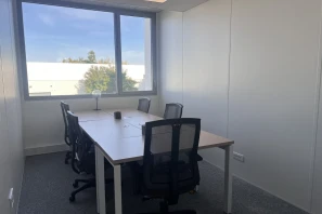 Bureau privé - 44470 - 3 postes - 1014€