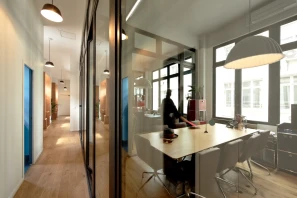 Espace indépendant - 75008 - 20 postes - 15000€