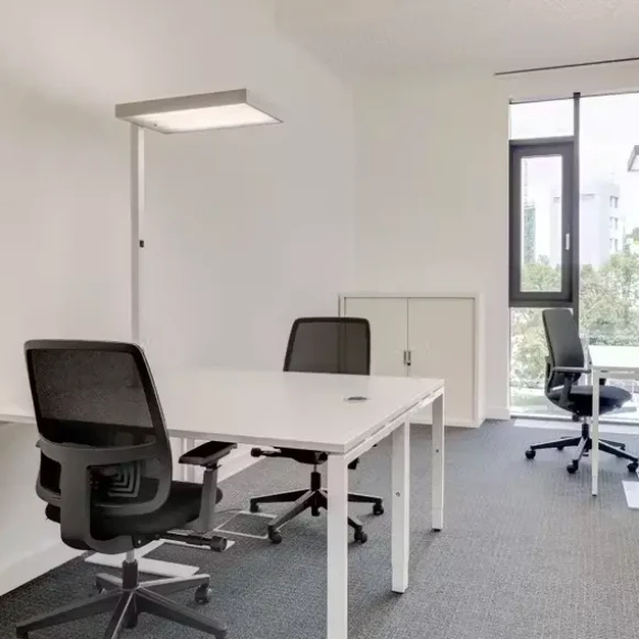 Bureau privé 7 m² 1 poste Location bureau Rue du Pilier Aubervilliers 93300 - photo 6