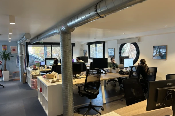 Open Space - 92100 - 50 postes - 5250€