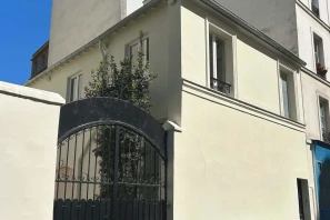 Bureau privé - 75011 - 4 postes - 2370€