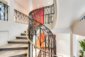 Bureau privé - 75008 - 4 postes - 3145€