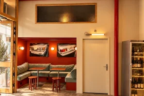 Open Space - 13001 - 20 postes - 200€