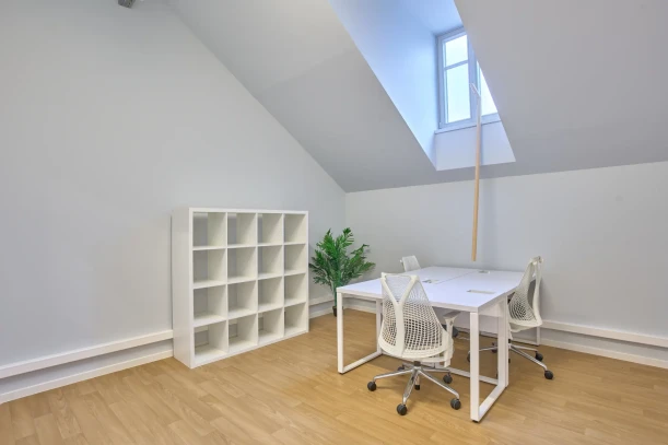 Bureau privé - 67000 - 6 postes - 900€