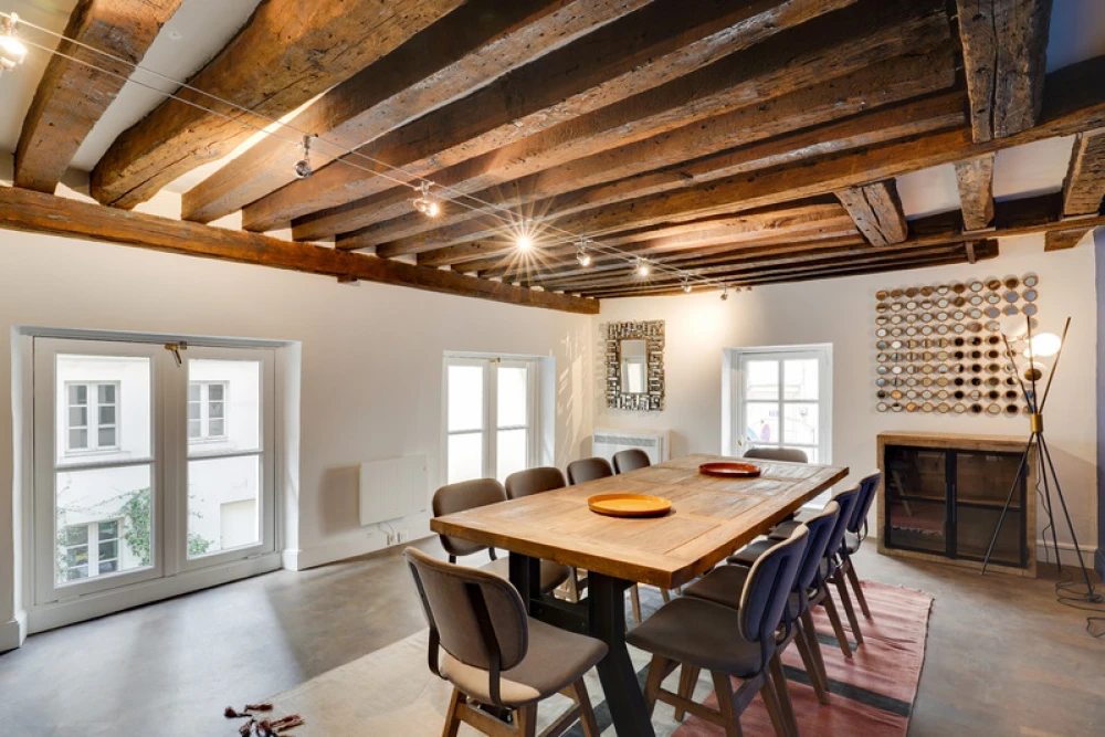 Espace indépendant - 75003 - 52 postes - 35100€