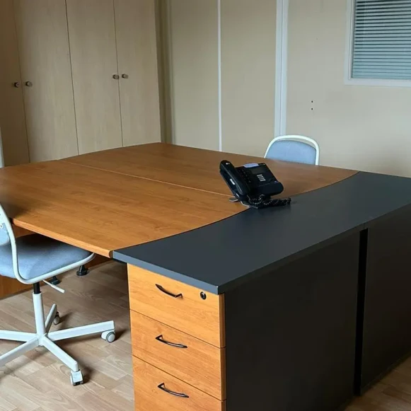 Bureau privé 20 m² 2 postes Location bureau Square du Docteur Henri Laborit Compiègne 60200 - photo 1