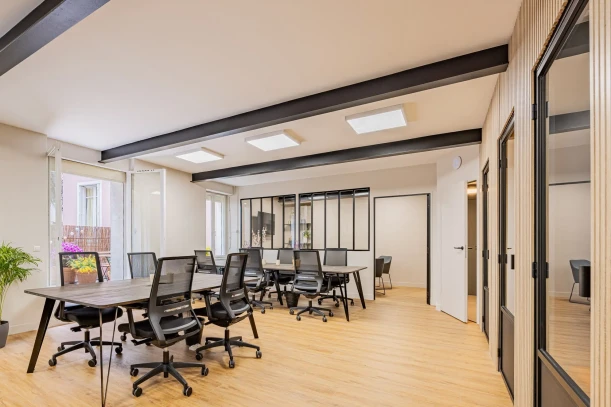 Espace indépendant - 75009 - 16 postes - 10000€