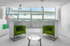 Bureau privé - 38330 - 5 postes - 1025€
