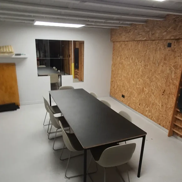 Espace indépendant 110 m² 6 postes Coworking Avenue de la Garonnette Toulouse 31000 - photo 10