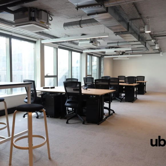 Espace indépendant 800 m² 90 postes Location bureau Avenue Trudaine Paris 75009 - photo 11