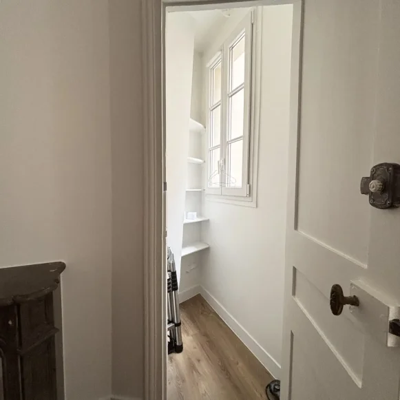 Espace indépendant 128 m² 26 postes Location bureau Boulevard de Sébastopol Paris 75003 - photo 11