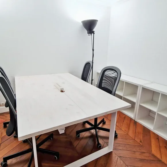Bureau privé 62 m² 7 postes Location bureau Boulevard de Bonne Nouvelle Paris 75010 - photo 3