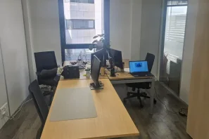 Bureau privé - 92100 - 4 postes - 1200€