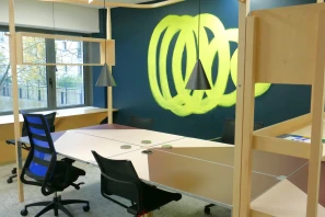 Open Space - 92120 - 10 postes - 187€