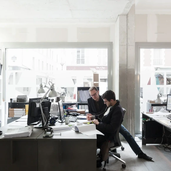 Open Space  4 postes Coworking Rue d'Aubervilliers Paris 75018 - photo 2