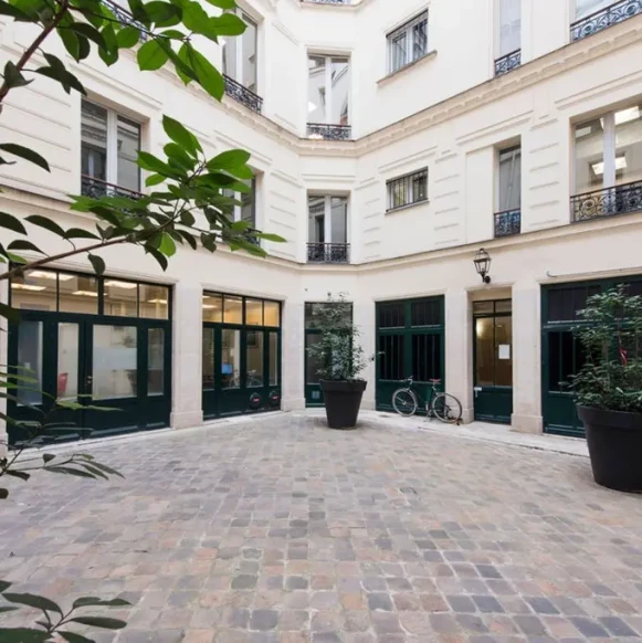 Bureau privé 10 m² 1 poste Coworking Rue Taitbout Paris 75009 - photo 11
