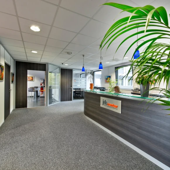 Bureau privé 13 m² 1 poste Location bureau Avenue Général Leclerc Vienne 38200 - photo 3