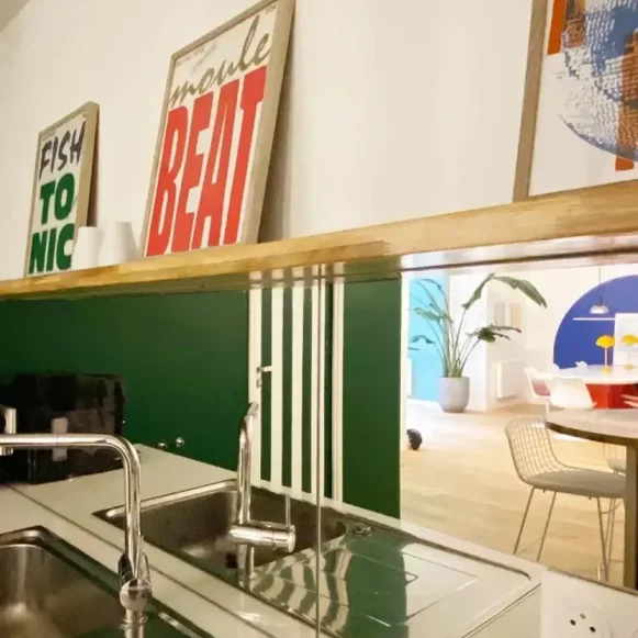 Espace indépendant 140 m² 18 postes Coworking Rue Saint-Louis en l'Île Paris 75004 - photo 5