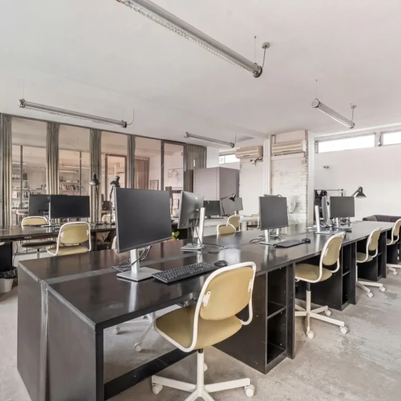 Bureau privé 200 m² 32 postes Coworking Boulevard de la Bastille Paris 75012 - photo 1
