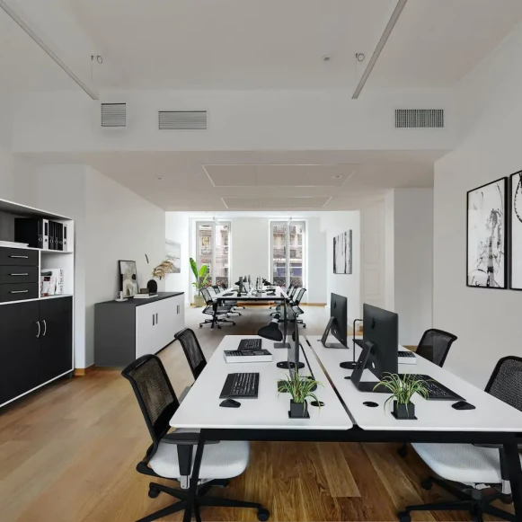 Espace indépendant 282 m² 36 postes Location bureau Rue de la Victoire Paris 75009 - photo 3