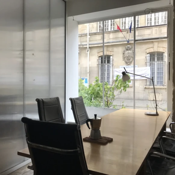 Bureau privé 9 m² 2 postes Location bureau Rue Severo Paris 75014 - photo 3