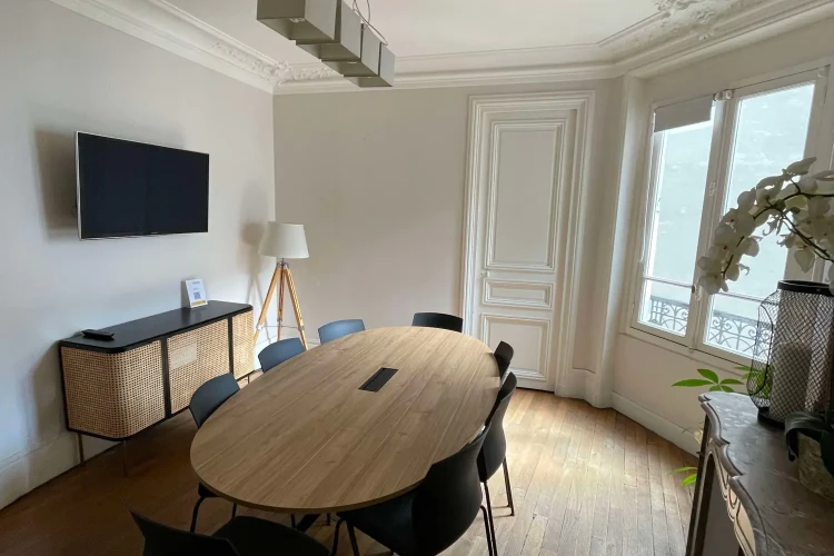 Bureau privé - 75008 - 2 postes - 1200€