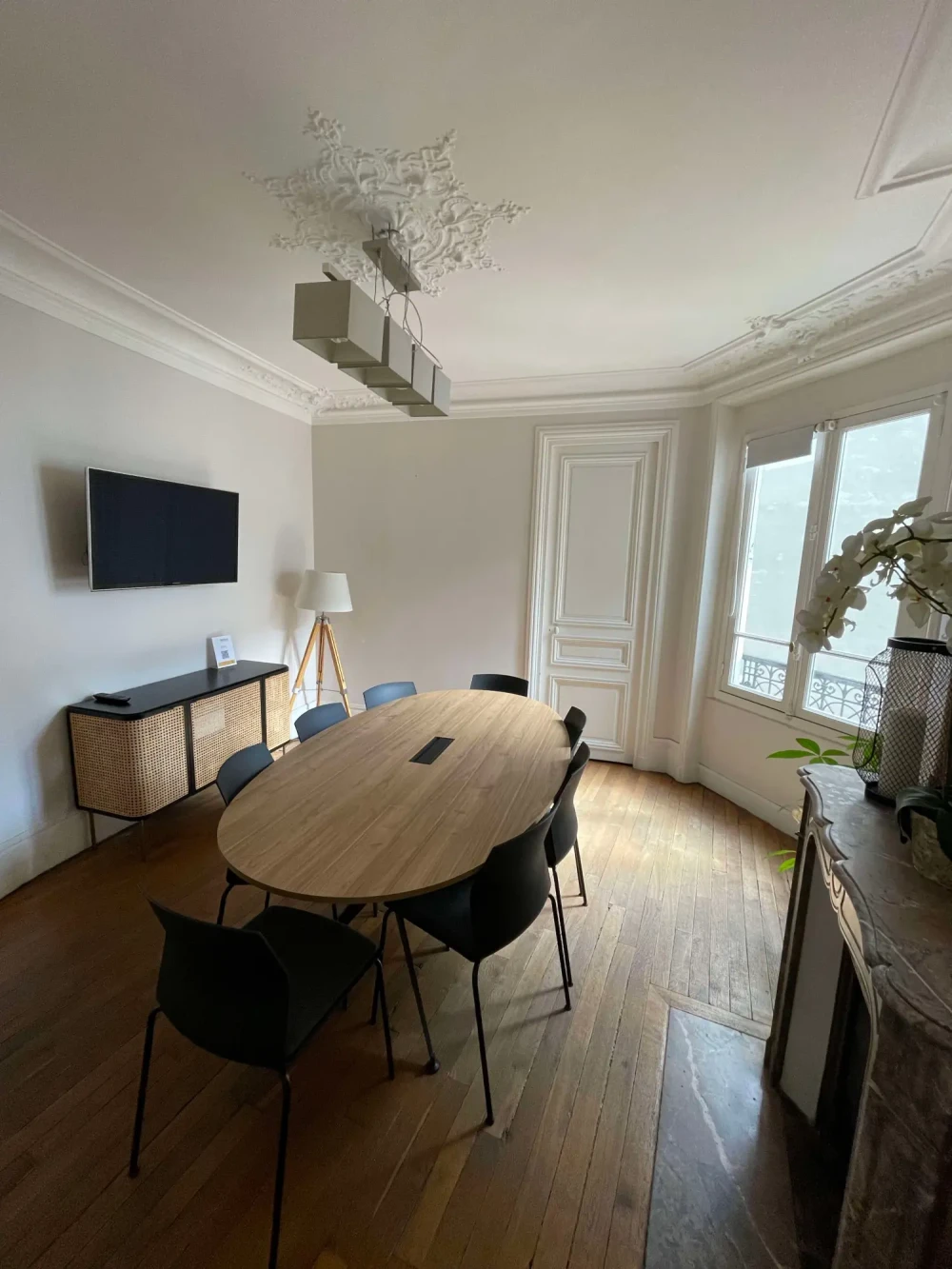 Bureau privé - 75008 - 2 postes - 1200€