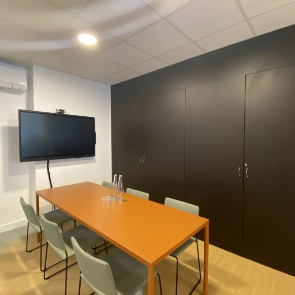 Espace indépendant 133 m² 28 postes Location bureau Rue des Petits Hôtels Paris 75010 - photo 11